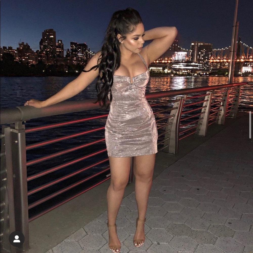 HOUSE OF CB LUISA DRESS- M Silver